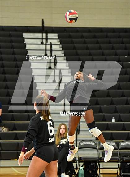 Thumbnail 3 in College Station vs A&M Consolidated photogallery.