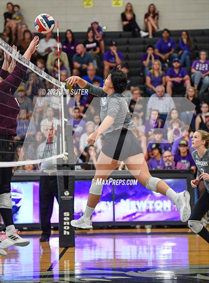Thumbnail 3 in College Station vs A&M Consolidated photogallery.
