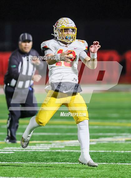 Thumbnail 2 in Mount Tahoma @ Yelm (WIAA 3A Playoffs) photogallery.