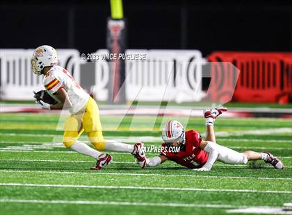 Thumbnail 3 in Mount Tahoma @ Yelm (WIAA 3A Playoffs) photogallery.