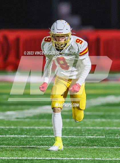Thumbnail 2 in Mount Tahoma @ Yelm (WIAA 3A Playoffs) photogallery.