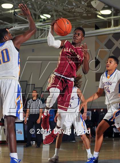 Thumbnail 1 in Alemany vs. King (MaxPreps Holiday Classic) photogallery.