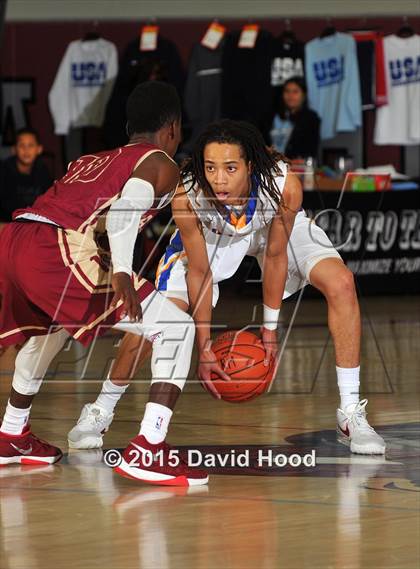 Thumbnail 1 in Alemany vs. King (MaxPreps Holiday Classic) photogallery.