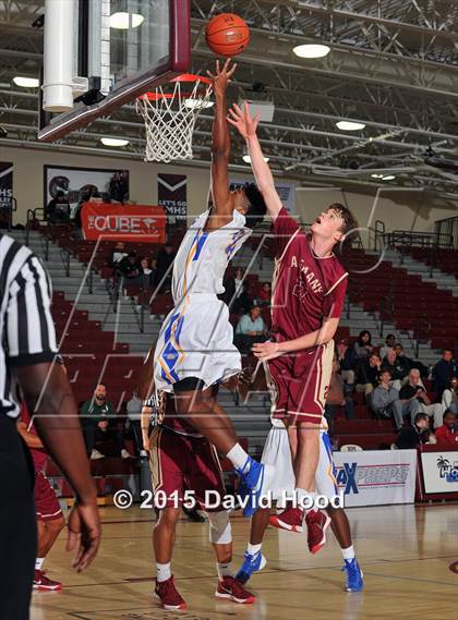 Thumbnail 3 in Alemany vs. King (MaxPreps Holiday Classic) photogallery.