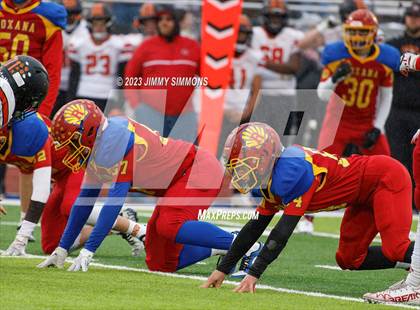 Thumbnail 2 in Paris @ Roxana (IHSA 3A First Round Playoffs) photogallery.