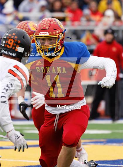 Thumbnail 3 in Paris @ Roxana (IHSA 3A First Round Playoffs) photogallery.
