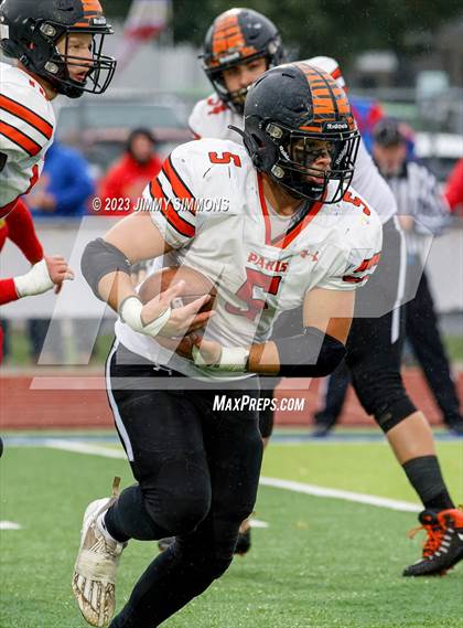 Thumbnail 3 in Paris @ Roxana (IHSA 3A First Round Playoffs) photogallery.