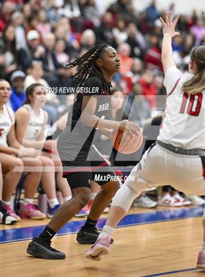 Thumbnail 1 in Muskego vs. Kenosha Bradford (WIAA Division 1 Quarterfinal) photogallery.
