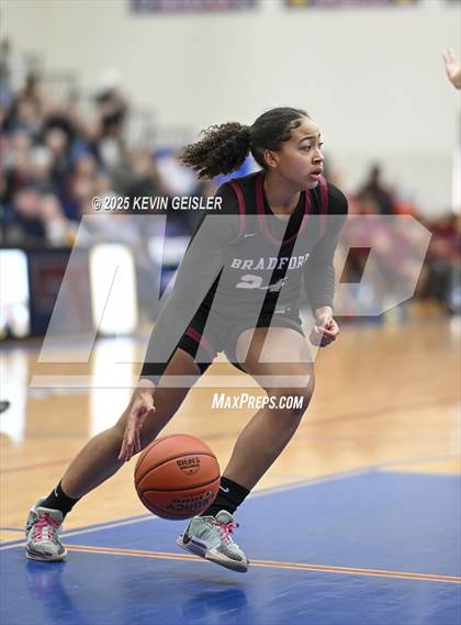Thumbnail 3 in Muskego vs. Kenosha Bradford (WIAA Division 1 Quarterfinal) photogallery.