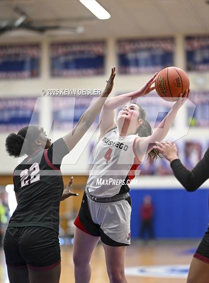 Thumbnail 3 in Muskego vs. Kenosha Bradford (WIAA Division 1 Quarterfinal) photogallery.