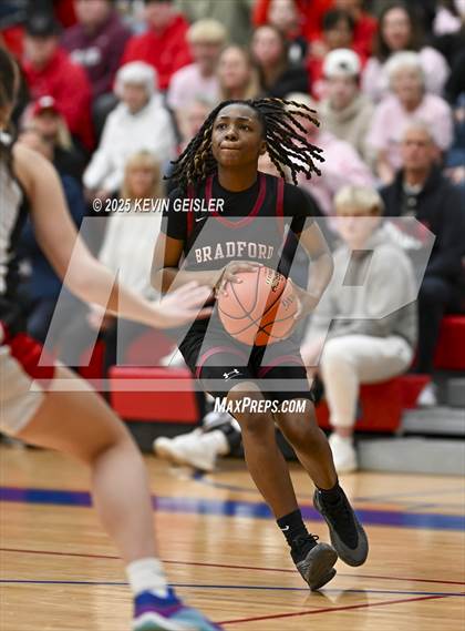 Thumbnail 3 in Muskego vs. Kenosha Bradford (WIAA Division 1 Quarterfinal) photogallery.