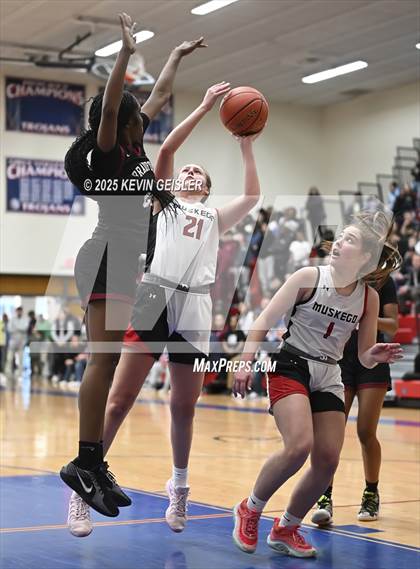 Thumbnail 2 in Muskego vs. Kenosha Bradford (WIAA Division 1 Quarterfinal) photogallery.