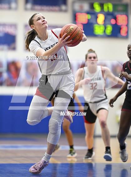 Thumbnail 3 in Muskego vs. Kenosha Bradford (WIAA Division 1 Quarterfinal) photogallery.