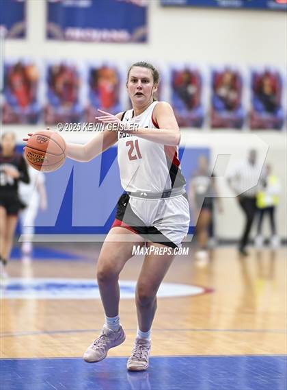 Thumbnail 1 in Muskego vs. Kenosha Bradford (WIAA Division 1 Quarterfinal) photogallery.