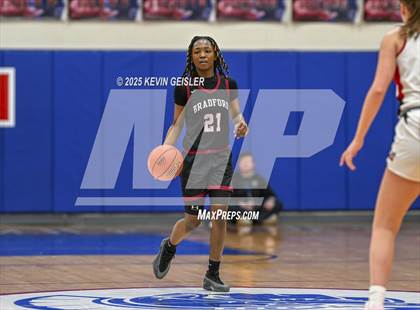 Thumbnail 1 in Muskego vs. Kenosha Bradford (WIAA Division 1 Quarterfinal) photogallery.