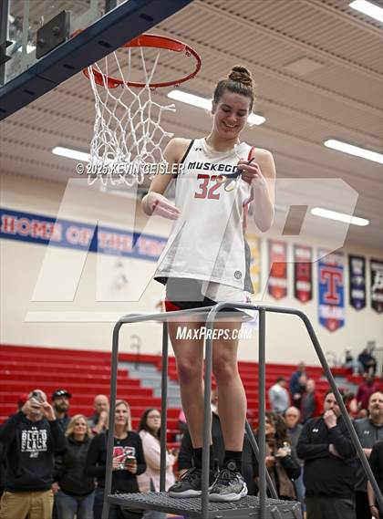 Thumbnail 3 in Muskego vs. Kenosha Bradford (WIAA Division 1 Quarterfinal) photogallery.