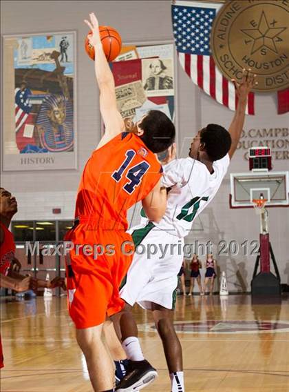 Thumbnail 1 in Seven Lakes vs Hightower (UIL 5A Region 3 Semifinal) photogallery.
