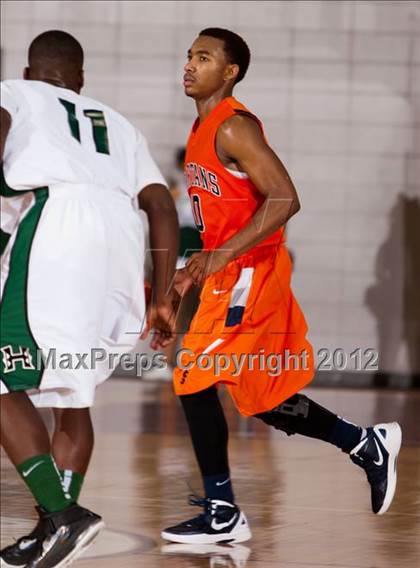 Thumbnail 3 in Seven Lakes vs Hightower (UIL 5A Region 3 Semifinal) photogallery.