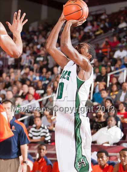 Thumbnail 2 in Seven Lakes vs Hightower (UIL 5A Region 3 Semifinal) photogallery.