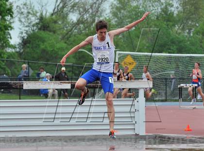 Thumbnail 1 in Loucks Games (3000m Steeplechase) photogallery.