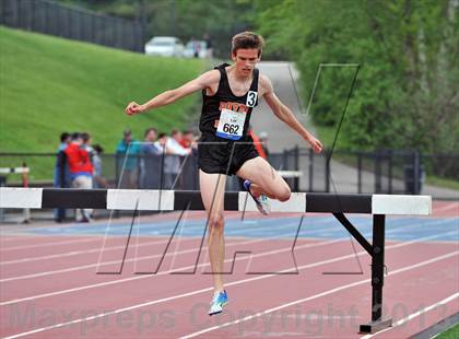 Thumbnail 3 in Loucks Games (3000m Steeplechase) photogallery.
