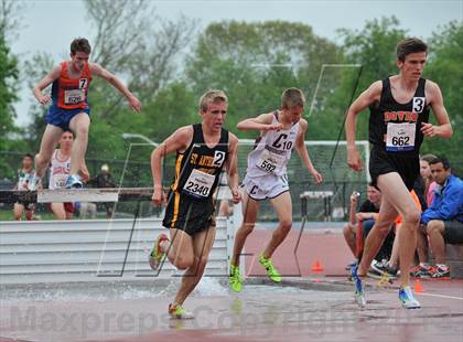 Thumbnail 3 in Loucks Games (3000m Steeplechase) photogallery.