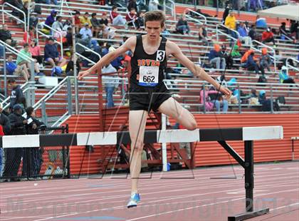 Thumbnail 3 in Loucks Games (3000m Steeplechase) photogallery.