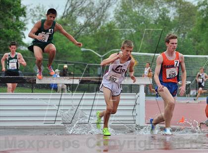 Thumbnail 1 in Loucks Games (3000m Steeplechase) photogallery.