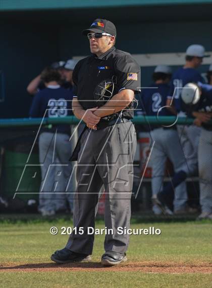 Thumbnail 2 in Perry vs. Highland (Highland Triple Play Classic) photogallery.