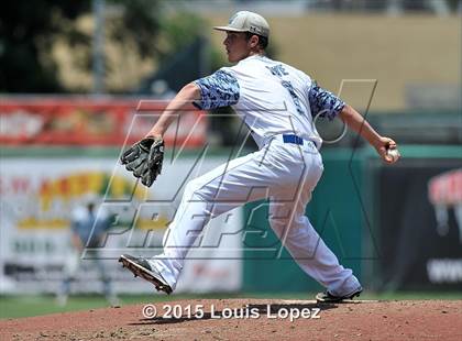 Thumbnail 2 in Redondo Union vs. Walnut (CIF SS D3 Final) photogallery.