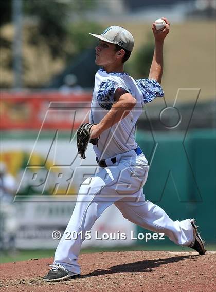 Thumbnail 1 in Redondo Union vs. Walnut (CIF SS D3 Final) photogallery.