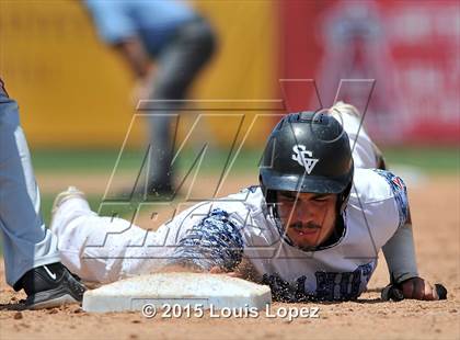 Thumbnail 2 in Redondo Union vs. Walnut (CIF SS D3 Final) photogallery.