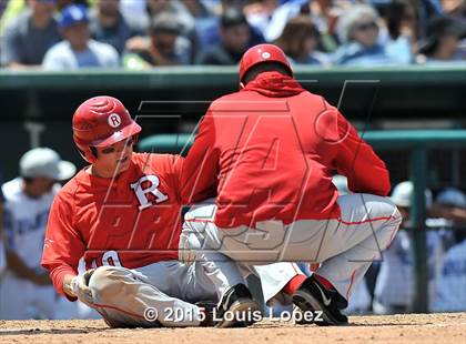 Thumbnail 2 in Redondo Union vs. Walnut (CIF SS D3 Final) photogallery.