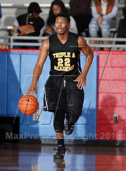 Thumbnail 2 in Triple A Academy vs. Hamilton (Thanksgiving Hoopfest) photogallery.