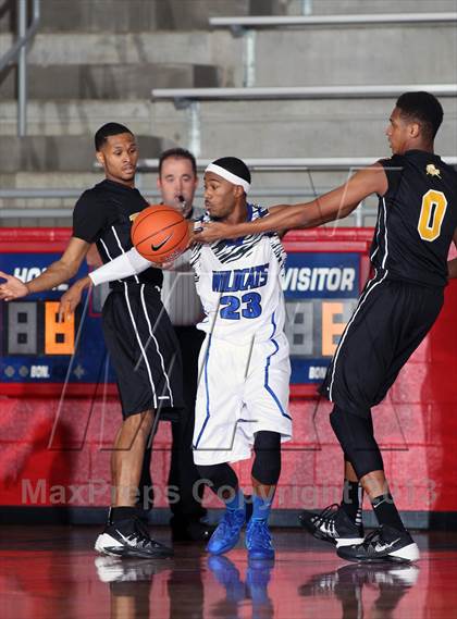 Thumbnail 1 in Triple A Academy vs. Hamilton (Thanksgiving Hoopfest) photogallery.