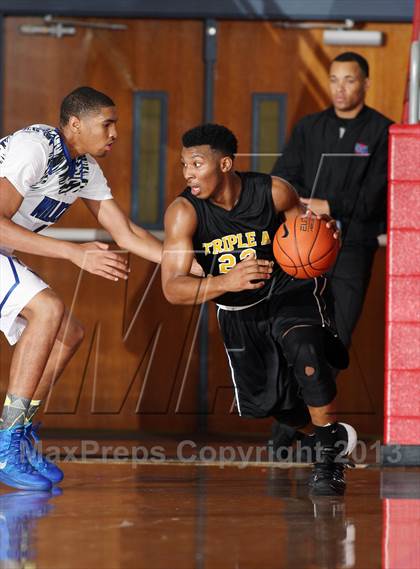 Thumbnail 1 in Triple A Academy vs. Hamilton (Thanksgiving Hoopfest) photogallery.