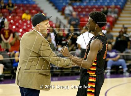Thumbnail 2 in Menlo-Atherton vs Berkeley (CIF NorCal Regional D1 Final) photogallery.