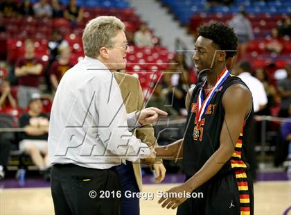 Thumbnail 2 in Menlo-Atherton vs Berkeley (CIF NorCal Regional D1 Final) photogallery.
