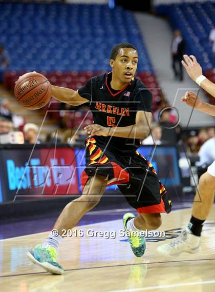 Thumbnail 2 in Menlo-Atherton vs Berkeley (CIF NorCal Regional D1 Final) photogallery.