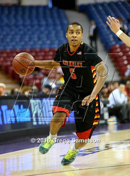 Thumbnail 1 in Menlo-Atherton vs Berkeley (CIF NorCal Regional D1 Final) photogallery.
