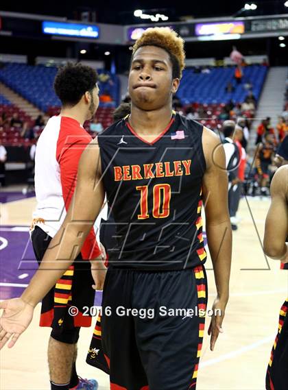 Thumbnail 1 in Menlo-Atherton vs Berkeley (CIF NorCal Regional D1 Final) photogallery.