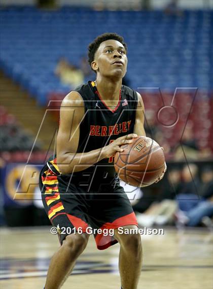 Thumbnail 2 in Menlo-Atherton vs Berkeley (CIF NorCal Regional D1 Final) photogallery.