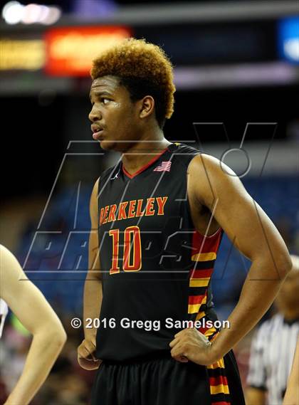 Thumbnail 1 in Menlo-Atherton vs Berkeley (CIF NorCal Regional D1 Final) photogallery.