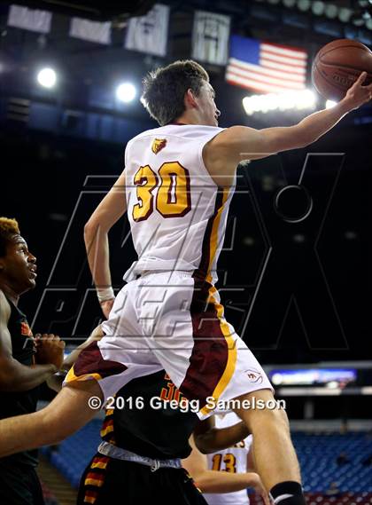 Thumbnail 2 in Menlo-Atherton vs Berkeley (CIF NorCal Regional D1 Final) photogallery.