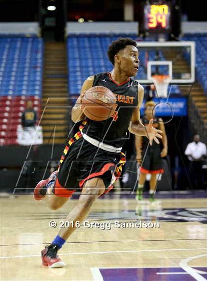 Thumbnail 1 in Menlo-Atherton vs Berkeley (CIF NorCal Regional D1 Final) photogallery.