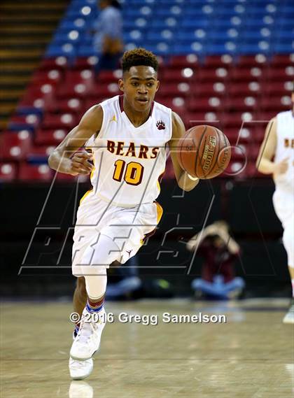Thumbnail 3 in Menlo-Atherton vs Berkeley (CIF NorCal Regional D1 Final) photogallery.