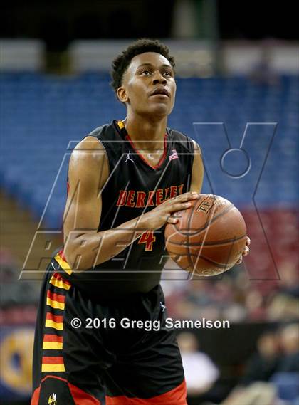 Thumbnail 1 in Menlo-Atherton vs Berkeley (CIF NorCal Regional D1 Final) photogallery.