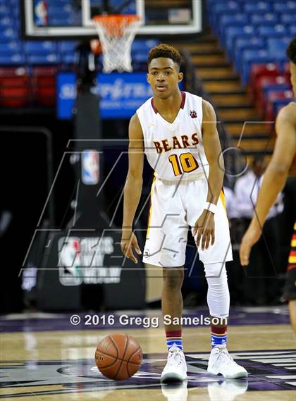 Thumbnail 2 in Menlo-Atherton vs Berkeley (CIF NorCal Regional D1 Final) photogallery.