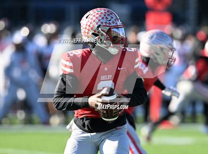 Thumbnail 1 in Shelby vs, Glenville (OHSAA Division 4 Final) photogallery.