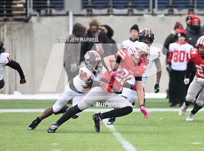 Thumbnail 1 in Shelby vs, Glenville (OHSAA Division 4 Final) photogallery.